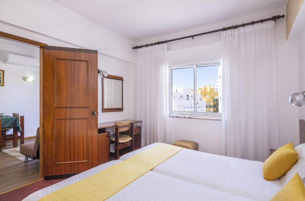 Rosamar Apartamentos Armacao de Pera Luaran gambar