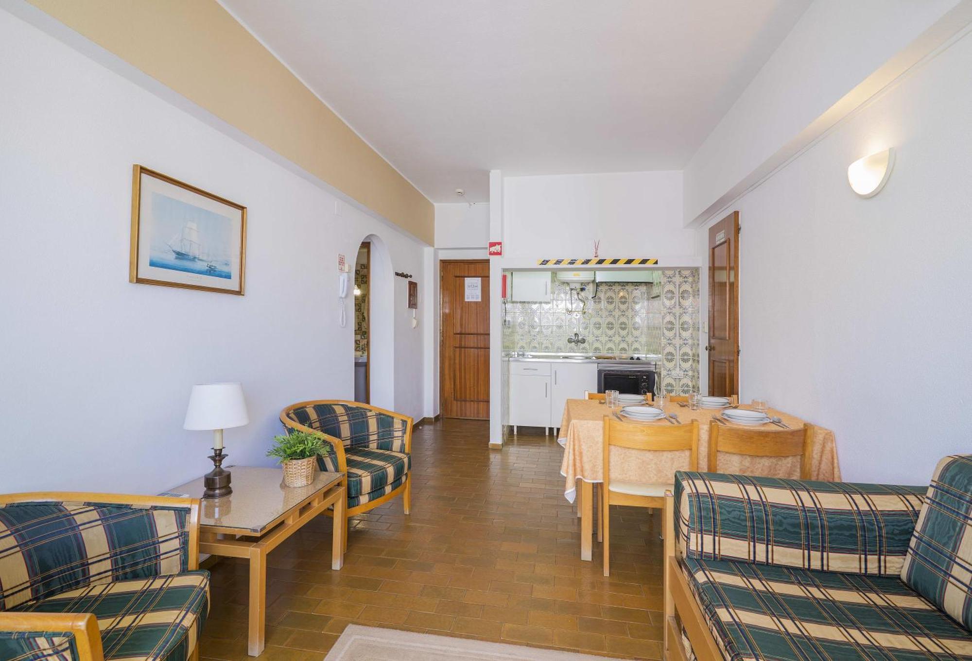 Rosamar Apartamentos Armacao de Pera Bilik gambar